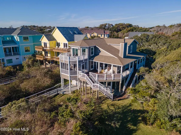 6701 Loggerhead Court, Oak Island, NC 28465
