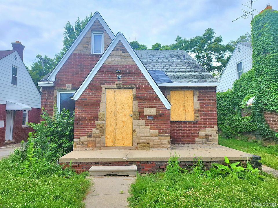 1st image of 15251 Eastwood St
