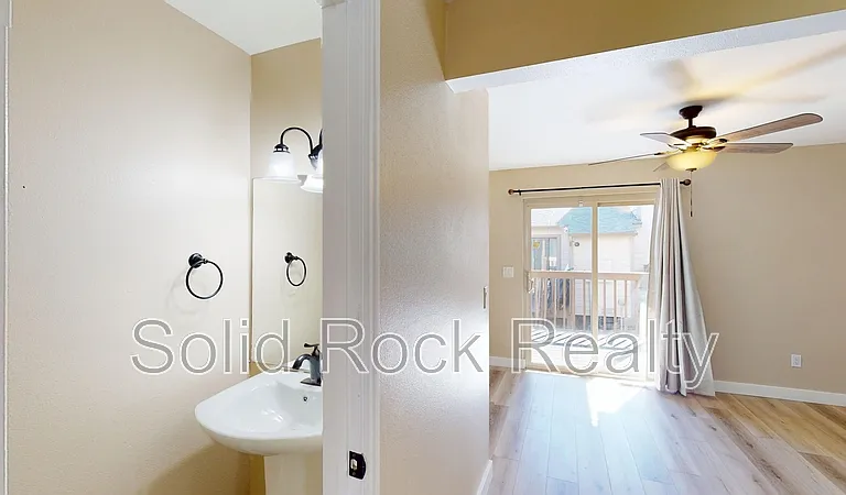 5561 Dunbar Ct #1 — Photo 5