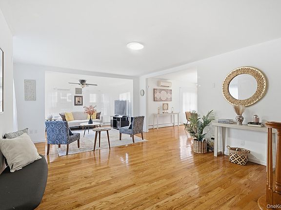 4th image of 2934 161st Street
