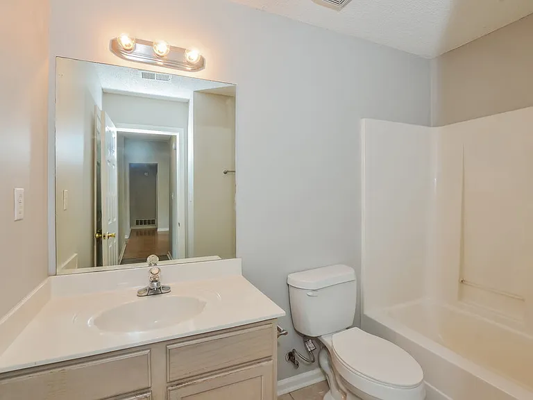 6967 Naples Dr — Photo 15