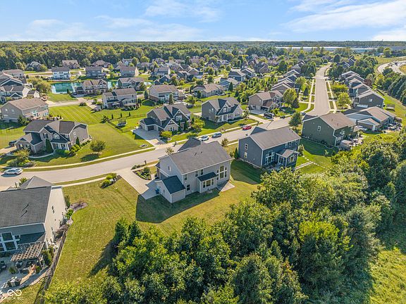 3rd image of 650 Ridge Gate Dr