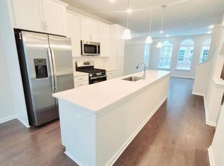 12500 Adobe Aly, Beltsville, MD 20705