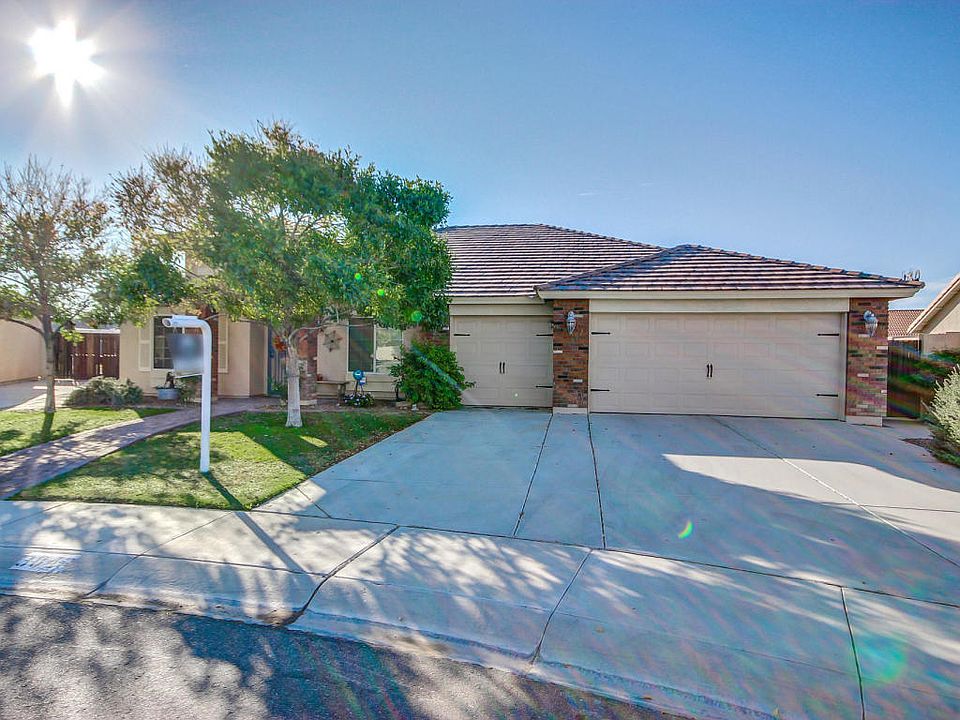 1st image of 3843 E Whitehall Dr
