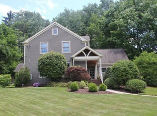 120 Sunny Dell Ln, Mcmurray, PA