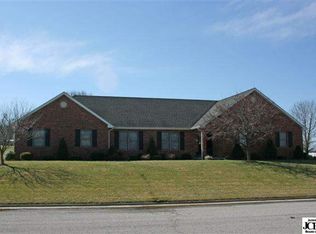 8547 Wickersham Way, Seymour, IN 47274
