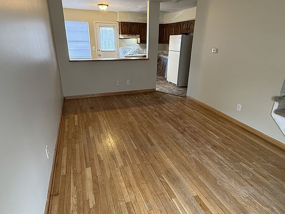 4th image of 5745 N Pine Tree Stunit C