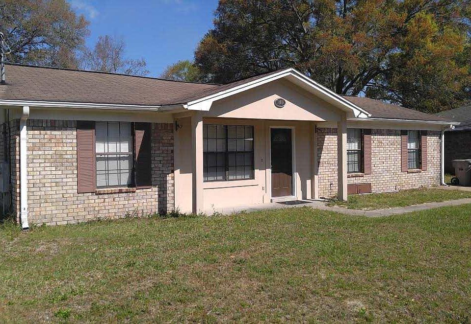 1st image of 10658 Silver Creek Dr
