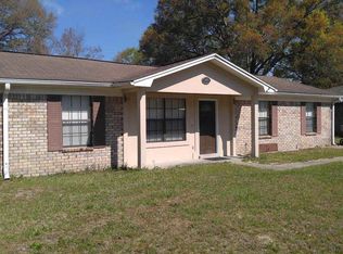 10658 Silver Creek Dr, Pensacola, FL 32506