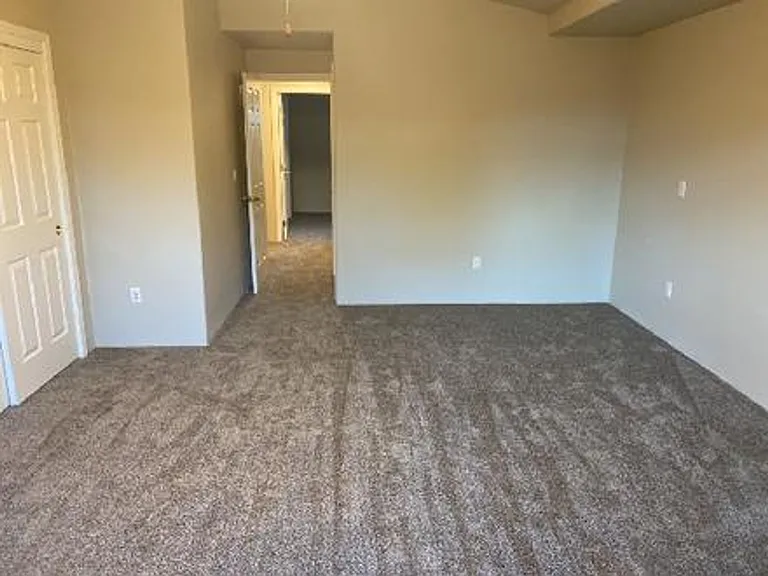 2731 Crater Lake Ave #1-14 — Photo 6