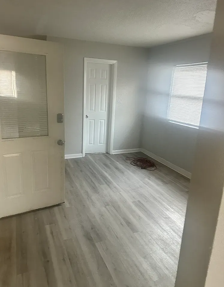 1 bed, 450 sqft, $650 — Photo 4
