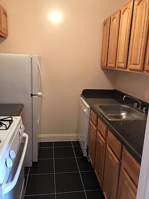 Rented by EZ Sell Realty | media 6