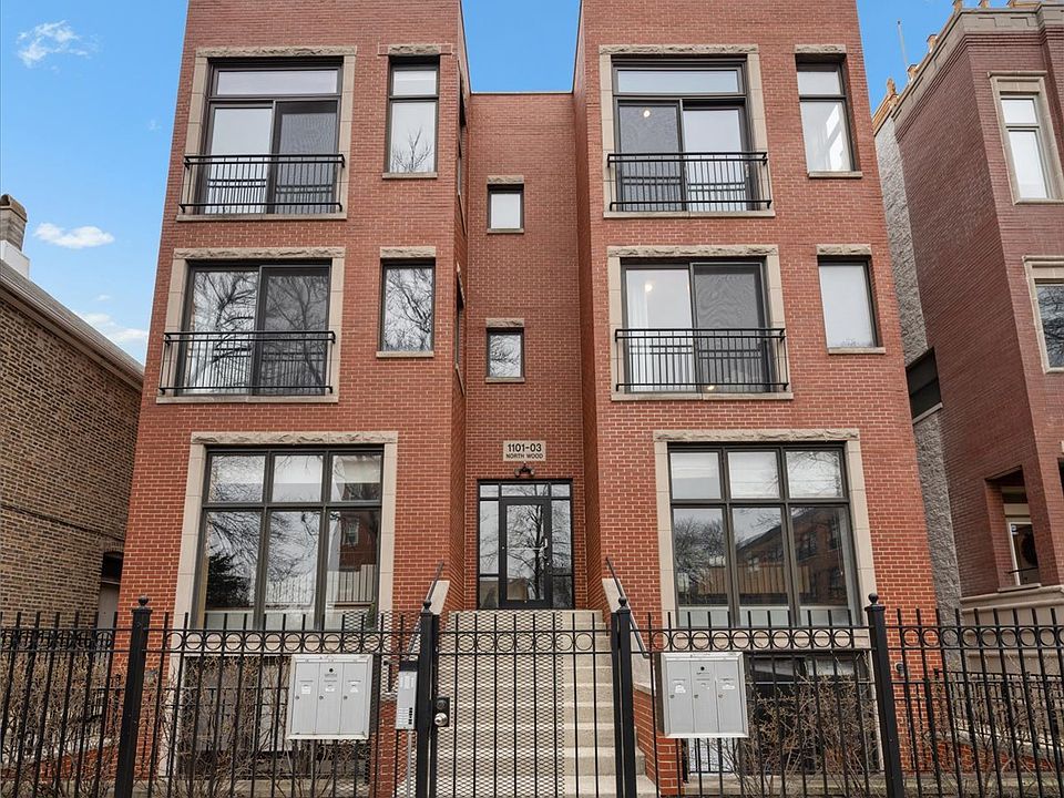 1st image of 1101 N Wood St Unit 3