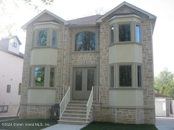 14 Dole St, Staten Island, NY 10312