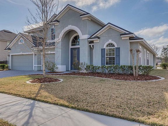 3rd image of 11925 Fitchwood Cir