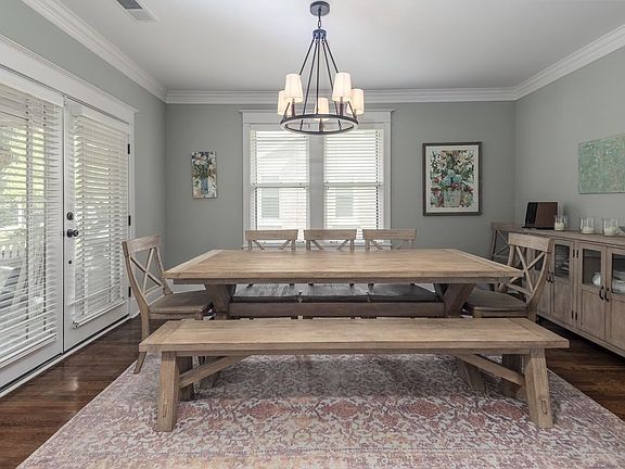 4th image of 1736 Carruthers Pl