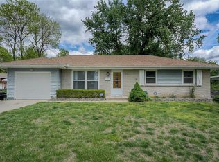 808 W Nickell Ave, Independence, MO 64050