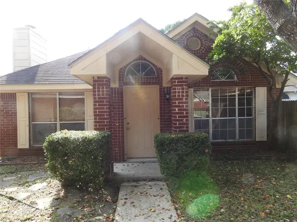 11427 W Travelers Way Cir, Houston, TX 77065