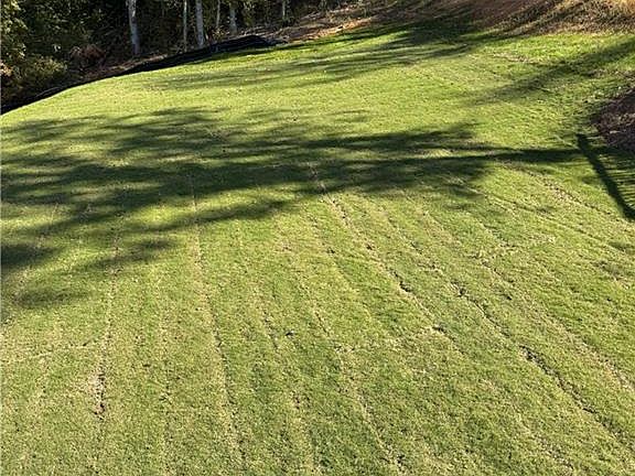 3rd image of 105 Eryn Ter