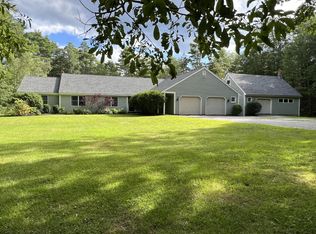 39 Feldspar Dr, Brunswick, ME 04011