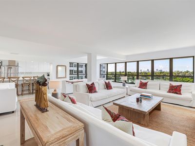 9102 W Bay Harbor Dr #5-D, Bay Harbor Islands, FL, 33154