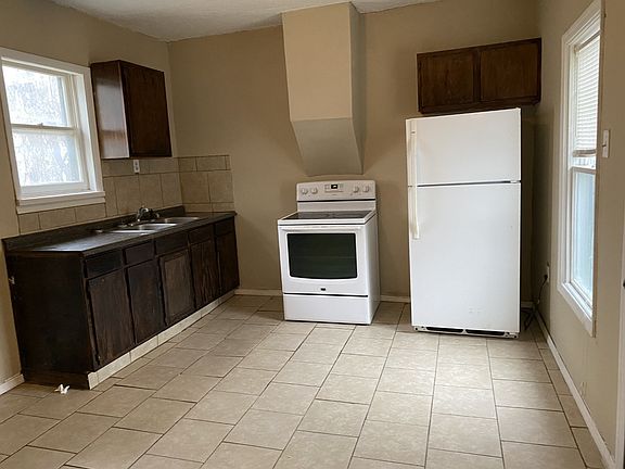 2nd image of 1417 W Mulberry St