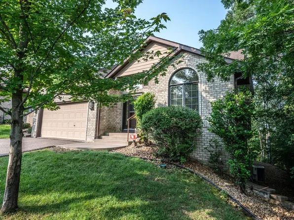 13354 Huntington Dr, Apple Valley, MN 55124