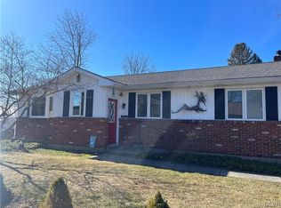 6011 Short Rd, Nazareth, PA 18064