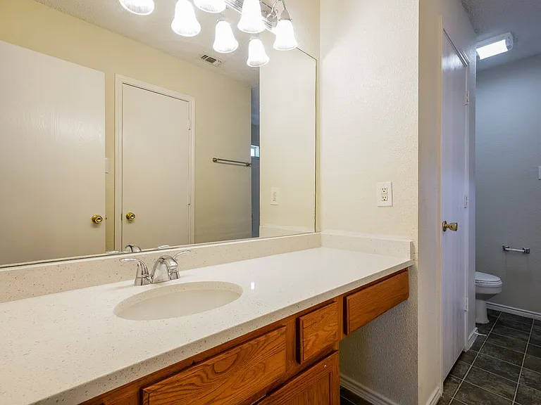 10648 Towerwood Dr — Photo 11