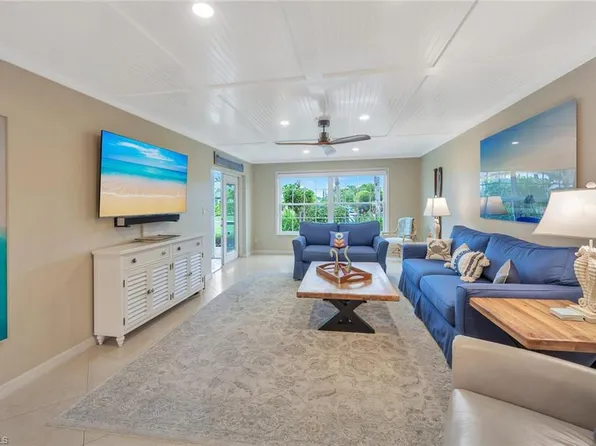4200 Belair Ln, Naples, FL