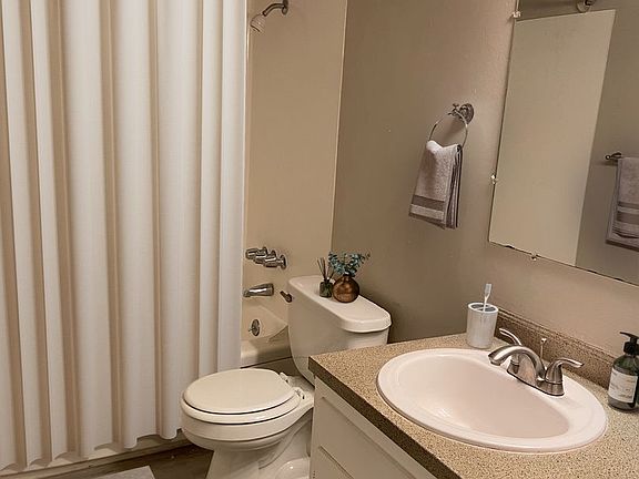 2nd image of 18125 96th Ave NE #7