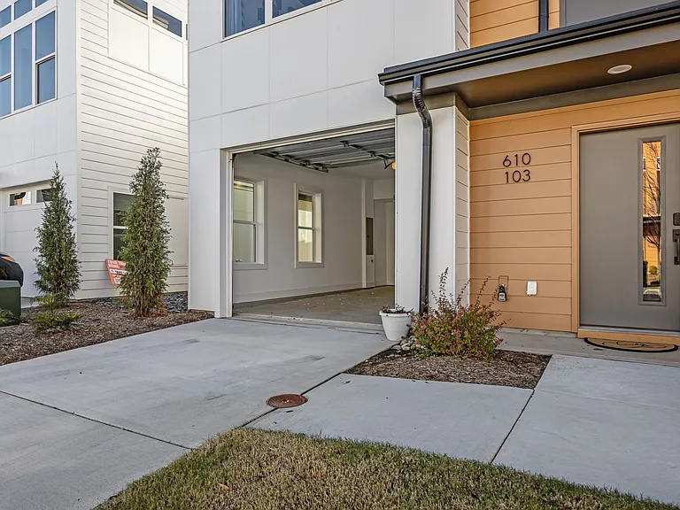 610 Walnut Heights Dr #3 — Photo 29