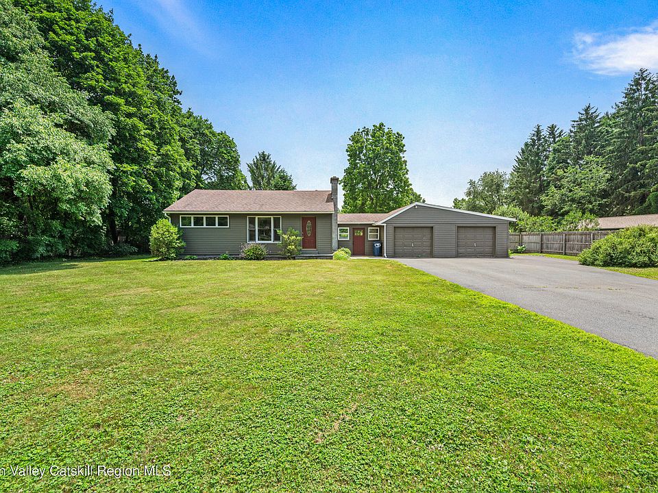1st image of 6 Catskill View Drive
