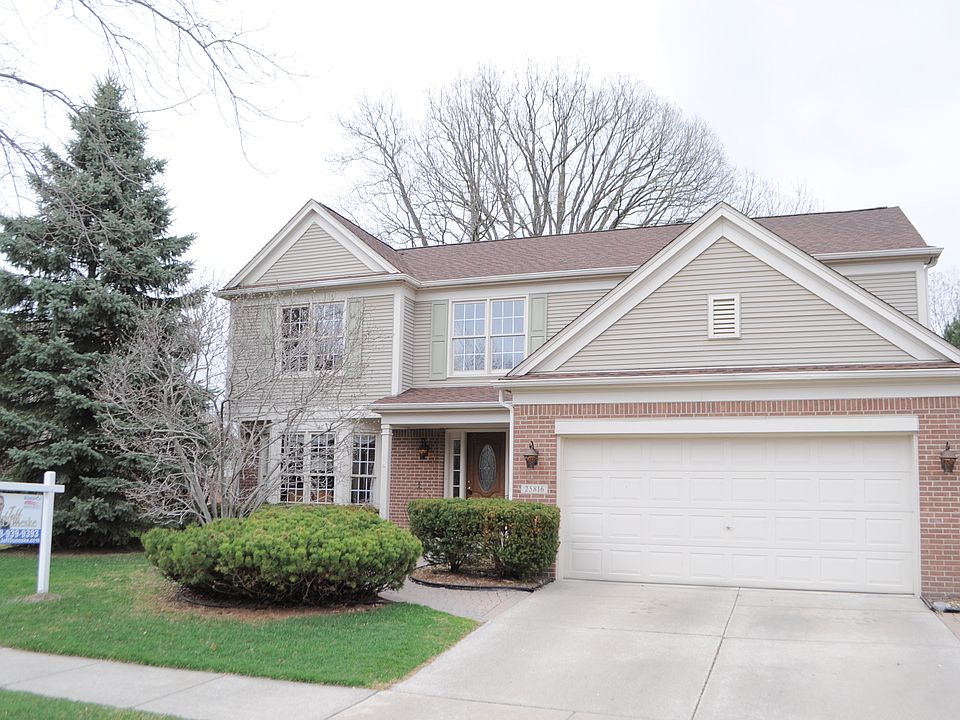 1st image of 25816 Lochmoor Ln
