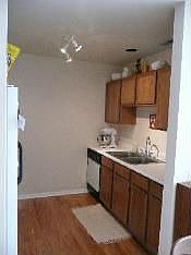 5th image of 2737 Shelly Ln
