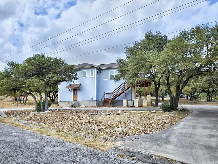1007 Meckel Dr — Photo 5