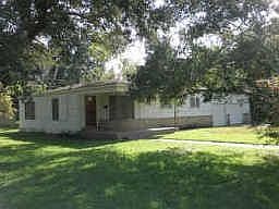 1st image of 1301 Bonham Dr