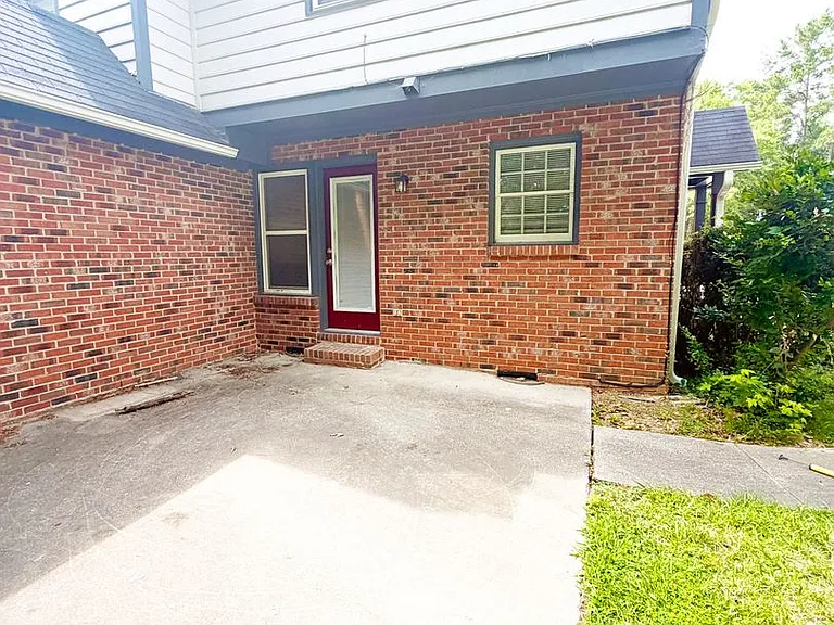433 Creekway Dr — Photo 16