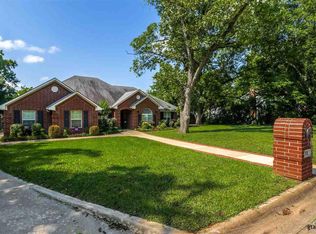 516 E 5th St, Rusk, TX 75785