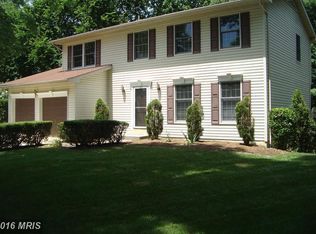 2496 Hatteras Ct, Woodbridge, VA 22191