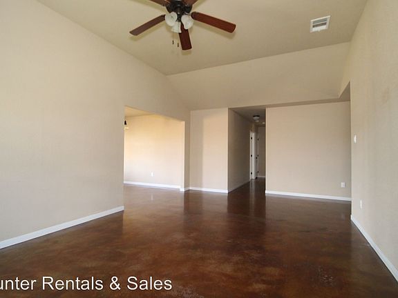 5th image of 3506 Lauren St