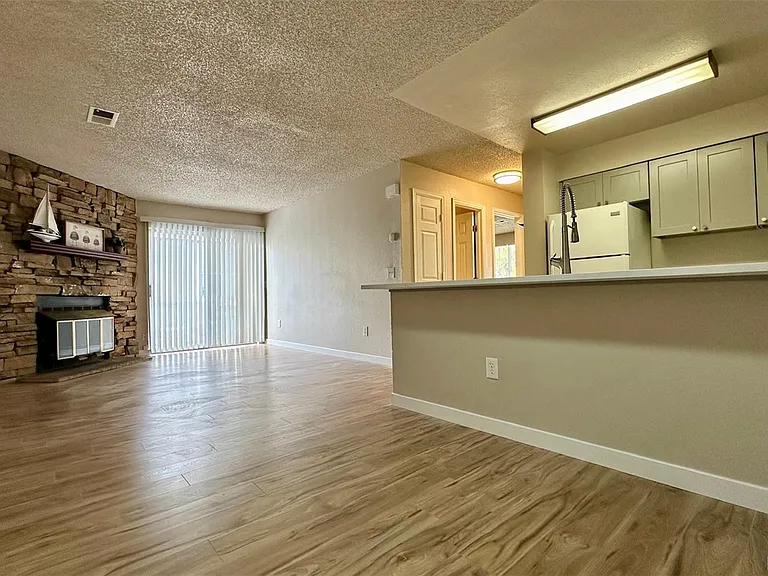 4460 S Pitkin St #128 — Photo 5