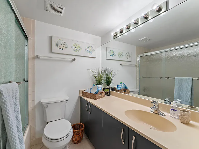 275 Palm Ave #C503 — Photo 9