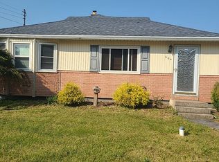 904 Sherwood Ct, Depew, NY 14043
