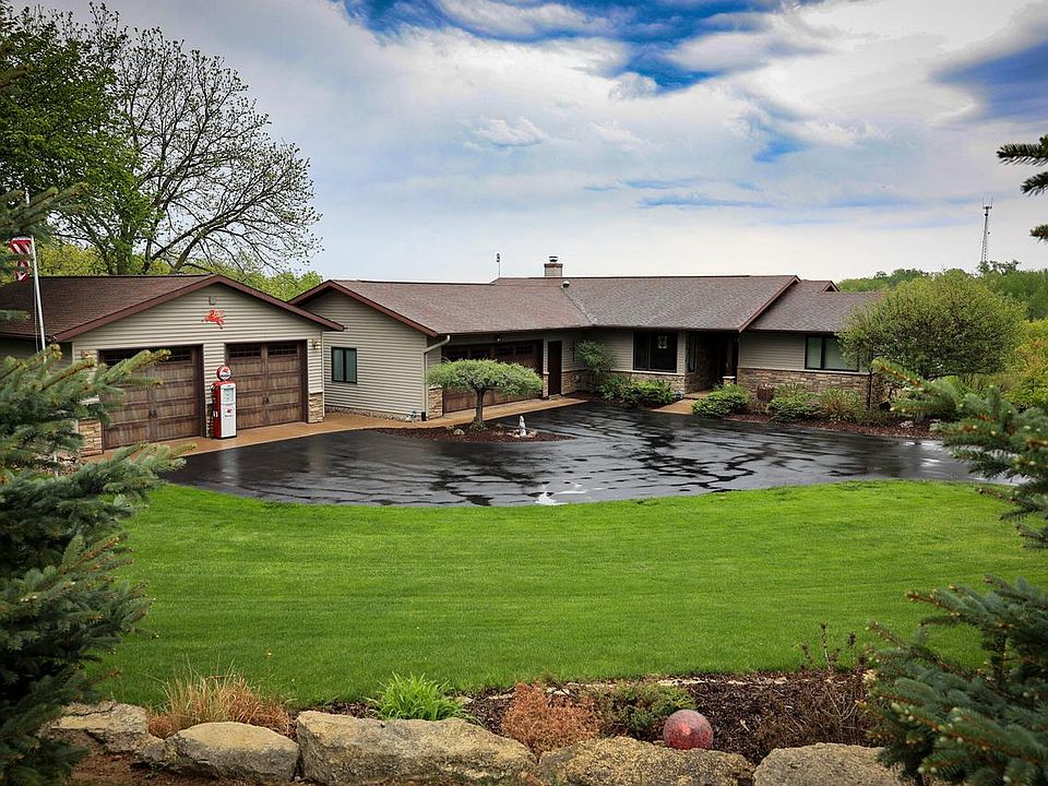 32914 County Rd 1, La Crescent, MN 55947 Zillow