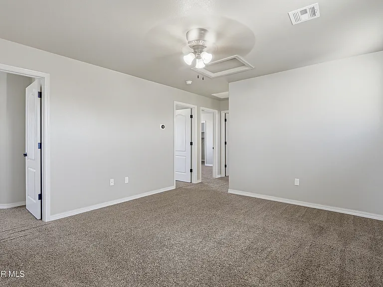 14844 Sunny Land Ave — Photo 35