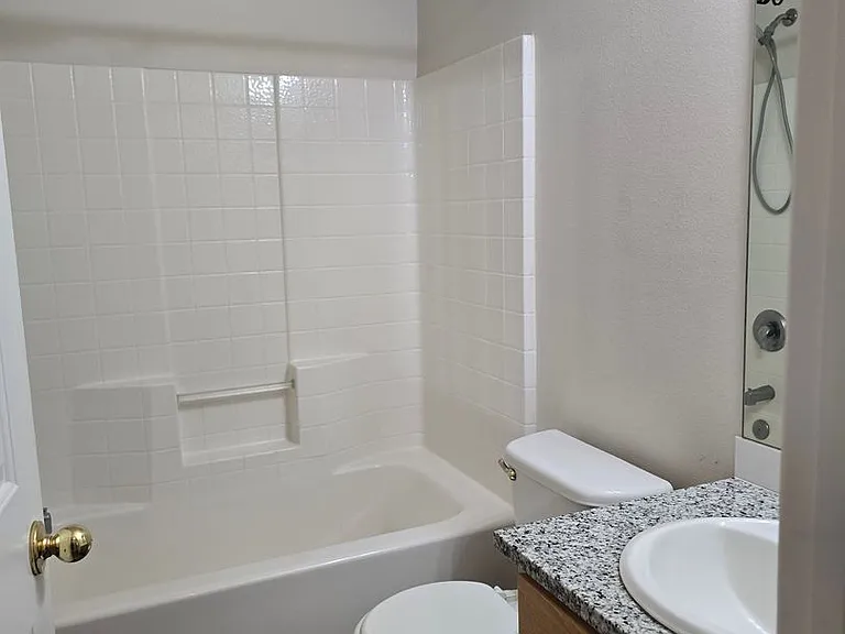 2911 Denise Ave — Photo 6