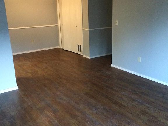 Dining room off living room