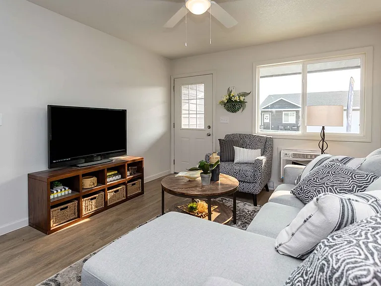 2 Bedroom, Single-story Townhomes for rent in Madrid, IA — Photo 6