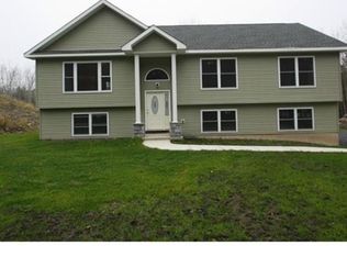 117 Sands Rd, Middletown, NY 10941